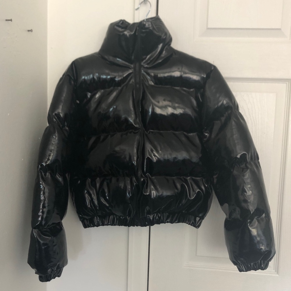 NEW cropped vinyl puffer jacket size 4